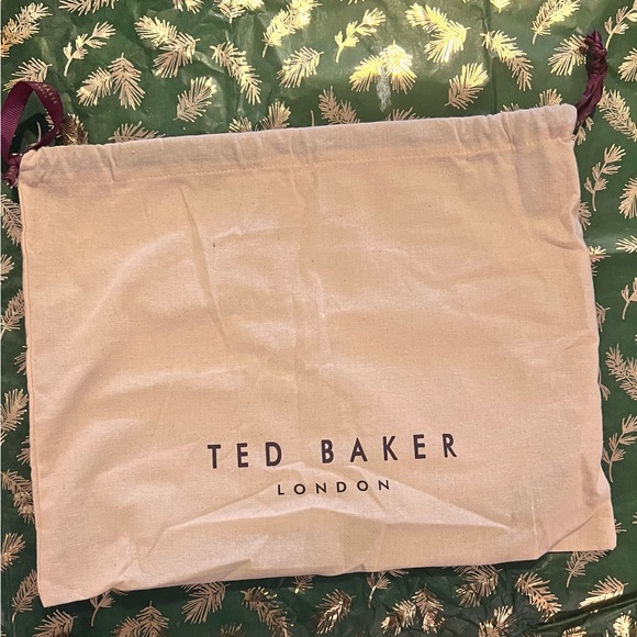 leather cross-body bag & unbranded make up bag - Picture 11 of 16